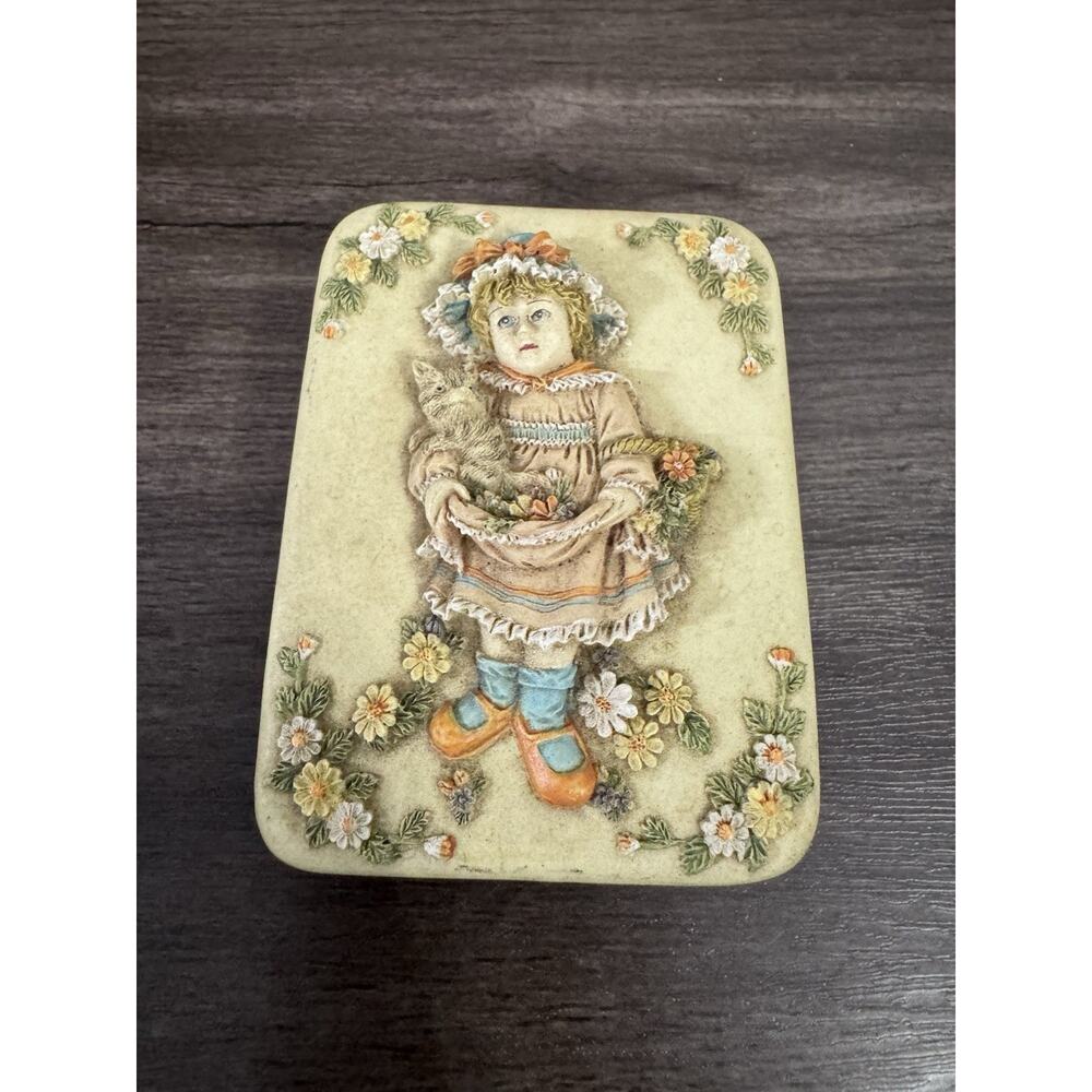 3D Girl Teddy Bear Basket Flowers Bows Victorian trinket box Vintage